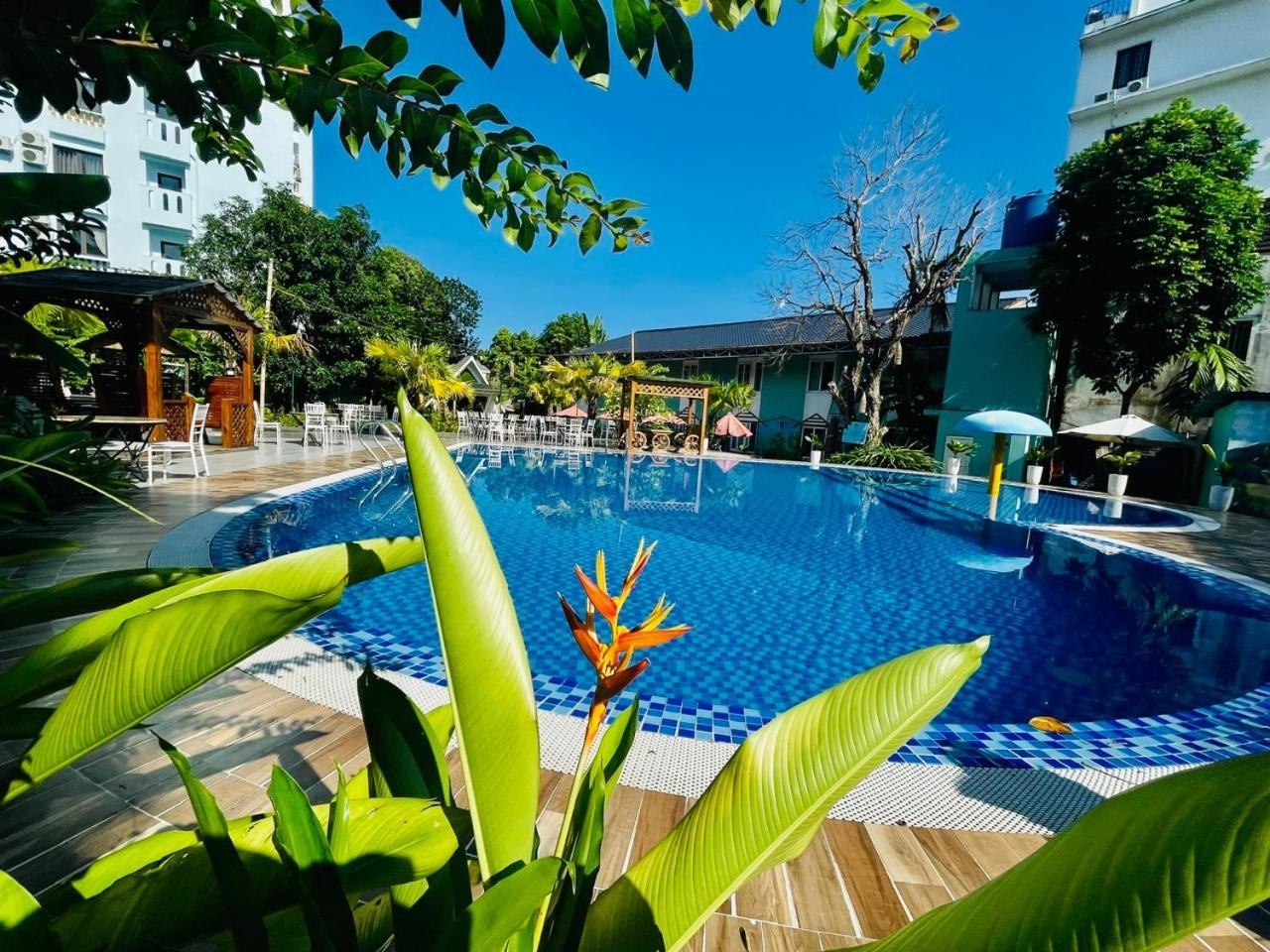 Minh Chau Beach Resort Quảng Ninh Eksteriør billede
